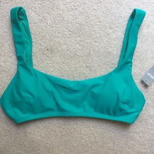 NWT aerie super scoop bikini top